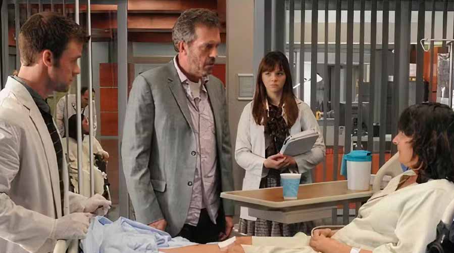 Почему после 3 сезона команда Хауса полностью сменилась